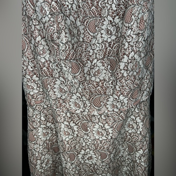 Women’s Adrianna Papell Lovely Floral Pink White Jeweled Nylon Polyester Size 6 - Picture 4 of 6